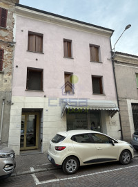 Esterno