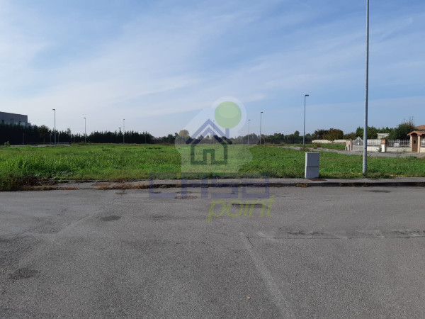 LOTTI di aree RESIDENZIALE