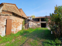 Cascinetta con giardino privato