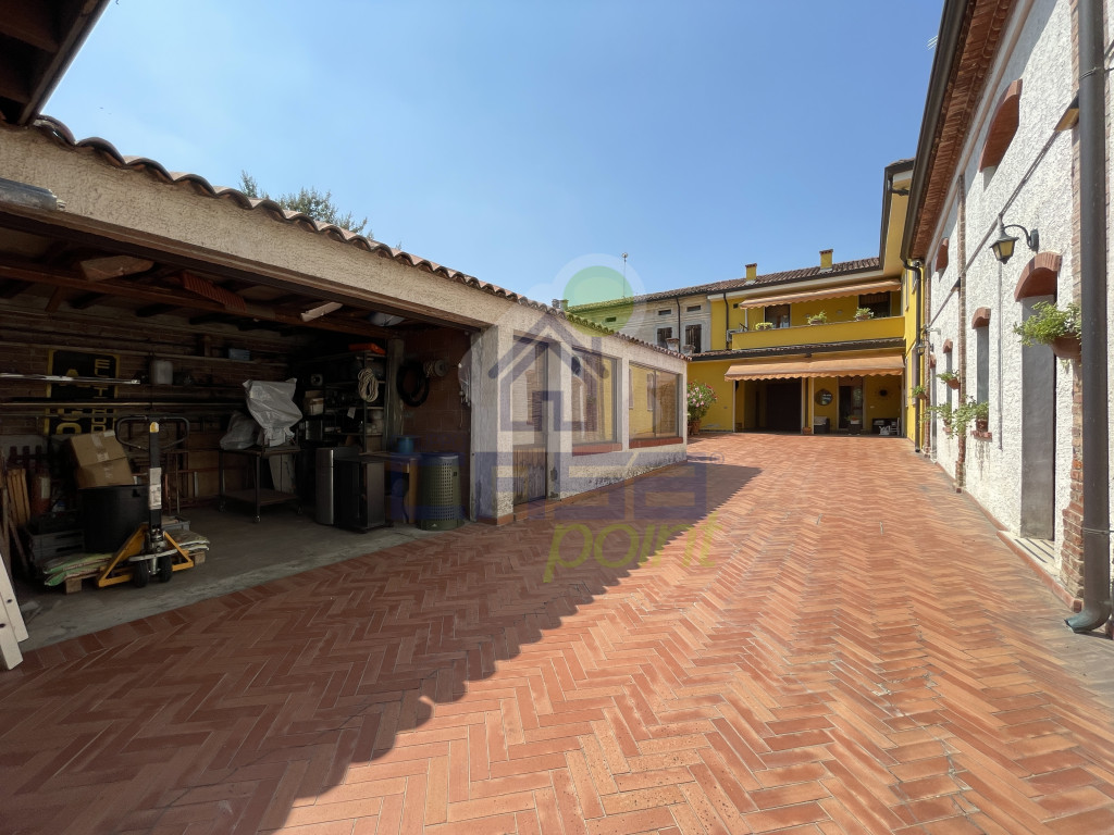 Cortile