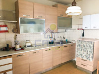 Porzione di casa con corte privata e giardino