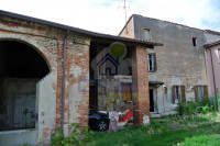 Casa con Rustico, Portico e Area privata