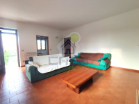 AMPIO TRILOCALE CON BOX E CANTINA