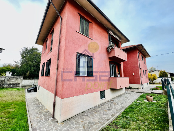 TRILOCALE CON BOX DOPPIO E CANTINA A VILLANTERIO!!!