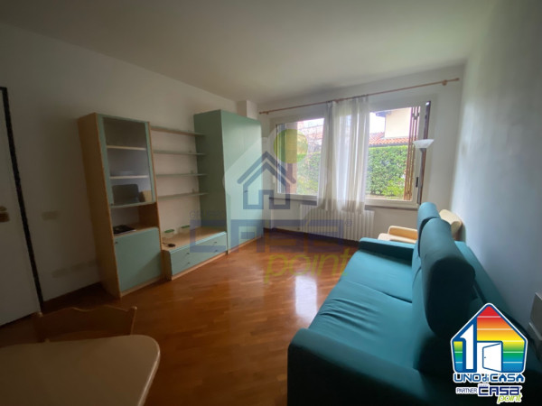 Appartamento monolocale arredato in affitto a Crema con box