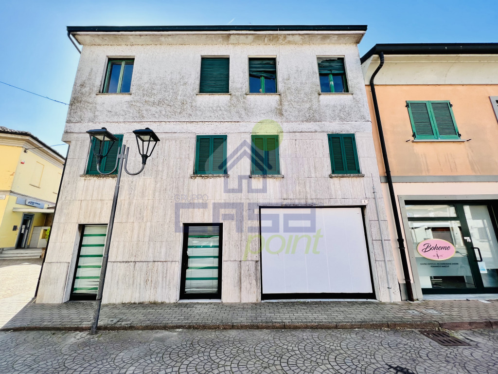 vista frontale