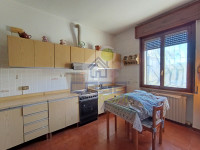 PARTICOLARE DELLA CUCINA.jpg