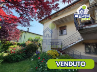 Villa Singola con locali accessori, ampio giardino piantumato ed autorimessa doppia