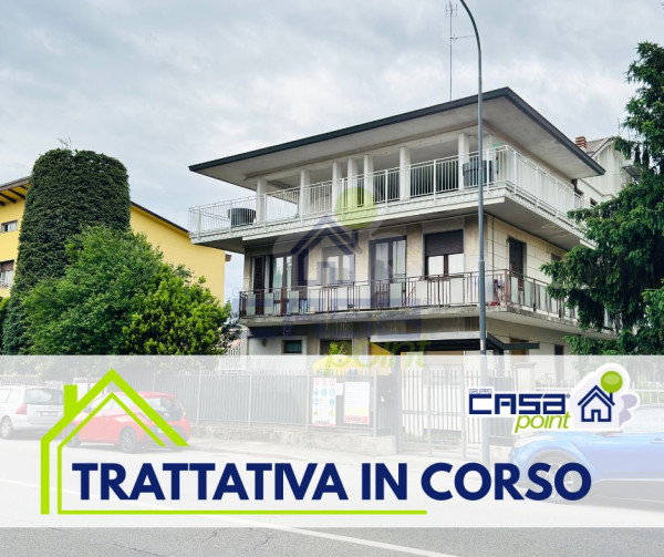 AMPIO E LUMINOSO APPARTAMENTO A DUE PASSI DAL CENTRO!!