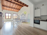 Luminoso appartamento con cucina arredata