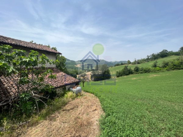 LA NOSTRA CASA TRA LE COLLINE PIACENTINE ...ALTA VAL TIDONE