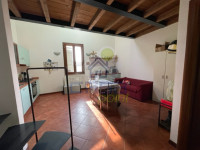 SPAZIOSO APPARTAMENTO MANSARDATO IN ZONA TRANQUILLA