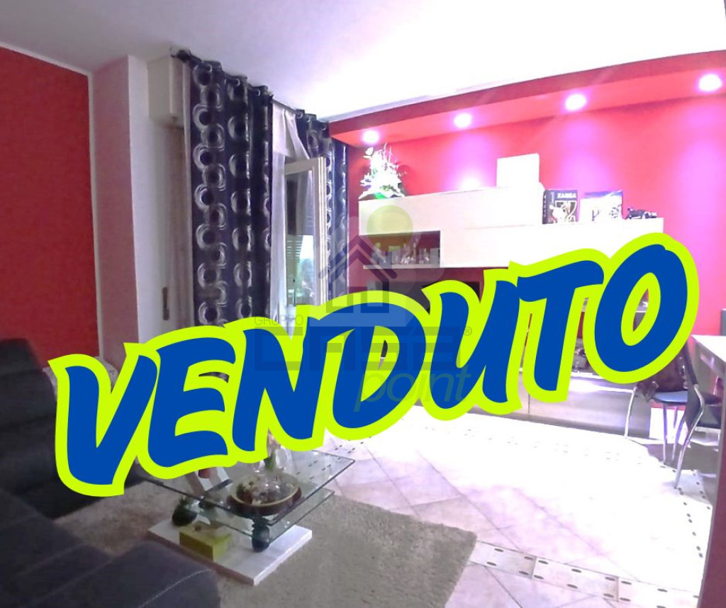VENDUTO.jpg