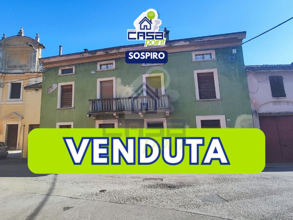 Casa indipendente a corte chiusa in Pescarolo ed Uniti: AMPI SPAZI PER UN GRANDE POTENZIALE!