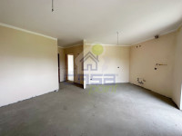 TRILOCALE CON BALCONE, CONSEGNATO FINITO.