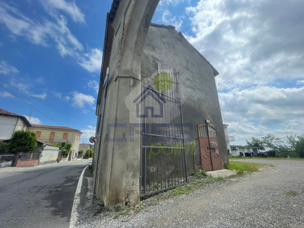 RUSTICO DA RISTRUTTURARE