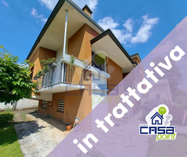 VILLA SINGOLA IN ZONA GIUSEPPINA CON PROGETTO DI RISTRUTTURAZIONE