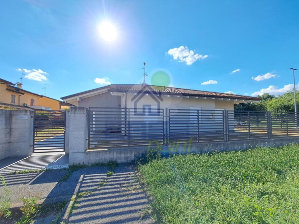 VILLA MONOPIANO IN BIOEDILIZIA CON AMPIO GIARDINO E BOX DOPPIO