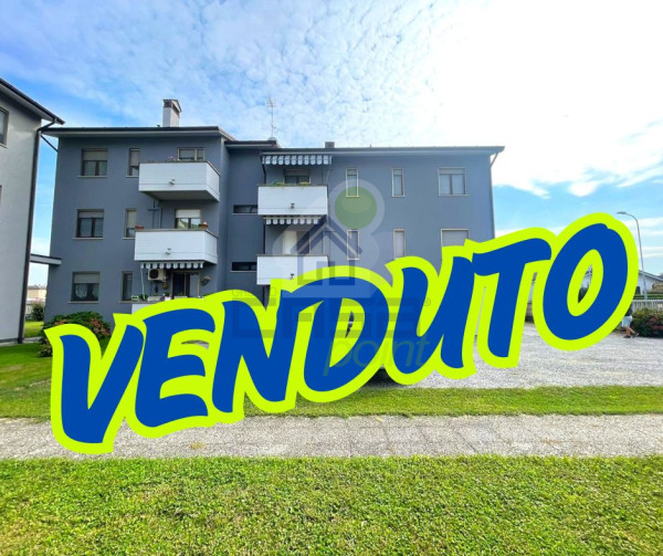 APPARTAMENTO con 3 CAMERE da LETTO