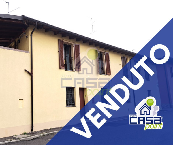 PORZIONE INDIPENDENTE CALDA ED ACCOGLIENTE