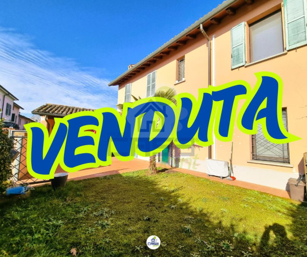 PRESTIGIOSA VILLA in RESIDENCE