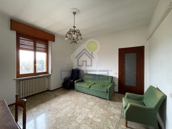 TRILOCALE ALL'ULTIMO PIANO