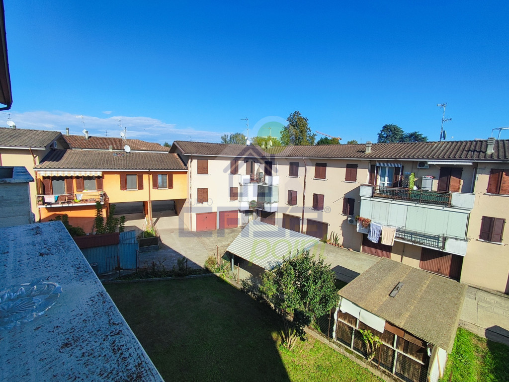 GIARDINO-CONDOMINIALE-3.jpg