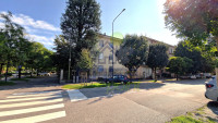 Eleganza e Spazio in Zona Po – Appartamento Ristrutturato con Studio e Tripla Esposizione