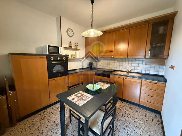 TRILOCALE ARREDATO IN AFFITTO – DISPONIBILE DA SUBITO