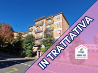 LUMINOSO APPARTAMENTO RISTRUTTURATO IN ZONA SEMI CENTRALE CON BALCONI E GARAGE!