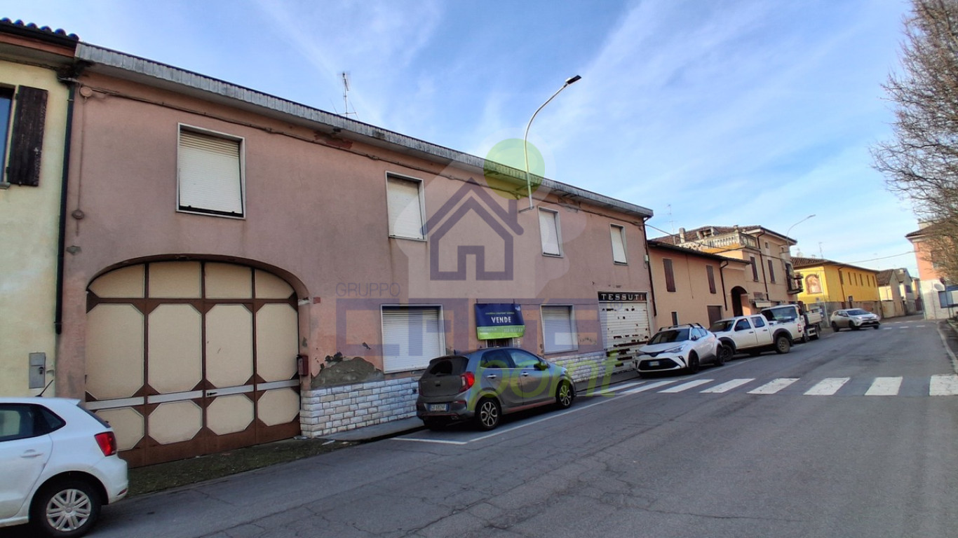 PANORAMICA ESTERNA.jpg