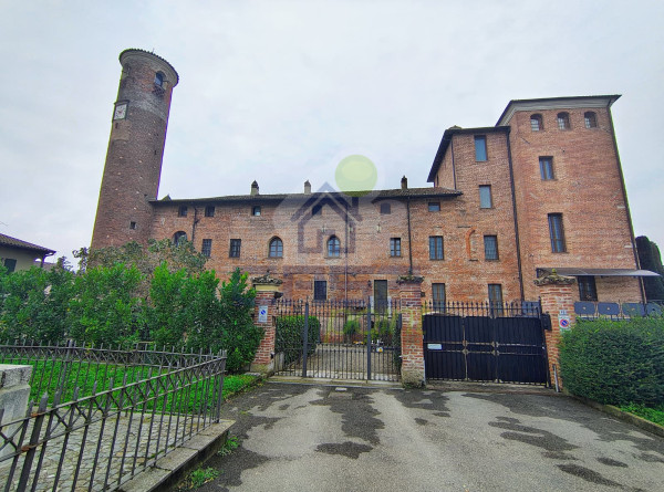 CASA DI CORTE IN CASTELLO