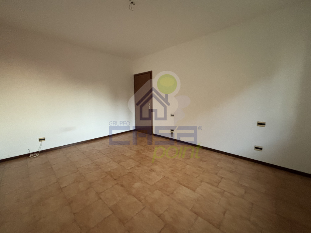 CAMERA MATRIMONIALE VISTA PORTA D'INGRESSO