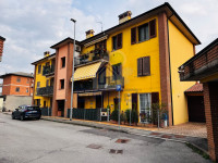 APPARTAMENTO PRONTO DA ABITARE CON BALCONE E POSTO AUTO