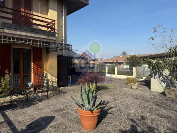 BILOCALE CON AMPIO SPAZIO ESTERNO – PIANO TERRA, PRONTO DA VIVERE!