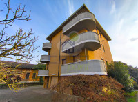 QUADRILOCALE SIGNORILE CON DOPPI SERVIZI E BOX - LIBERO SUBITO