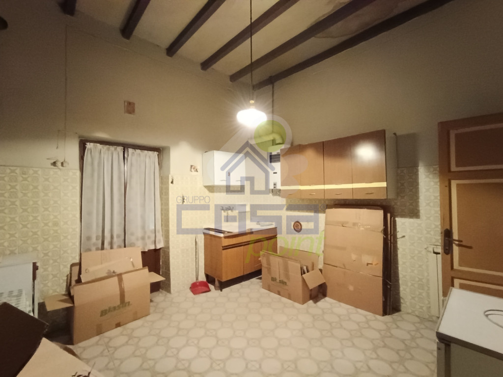 CUCINA-LOCALI-DA-RISTRUTTURARE-2.jpg