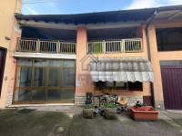 PORZIONE DI CASA IN CENTRO AL PAESE