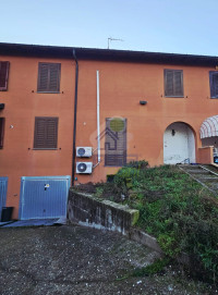 VILLA SU DUE LIVELLI!