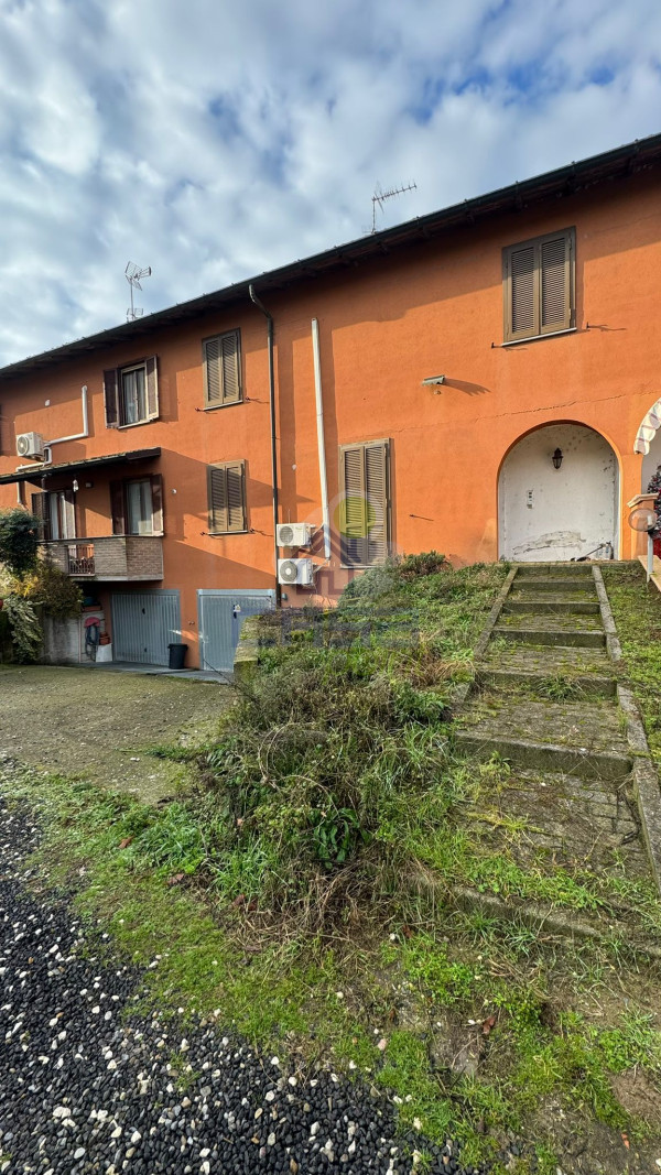 VILLA SU DUE LIVELLI!