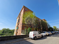 OTTIMO TRILOCALE ALL'ULTIMO PIANO CON VISTA UNICA !!!