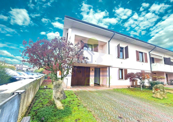 VILLETTA AD ANGOLO NEL QUARTIERE BOSCHETTO