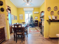 APPARTAMENTO IN VILLA IN CLASSE A1 + BOX AUTO