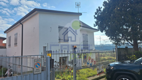 Villa singola con giardino