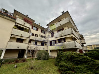 TRILOCALE RISTRUTTURATO CON 2 BAGNI, TERRAZZO, BALCONI E BOX