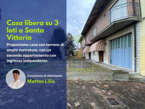 Casa indipendente con due unità abitative, ampio cortile e grandi spazi accessori