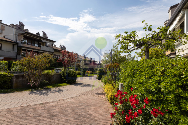 Bilocale per le tue vacanze al Lago!