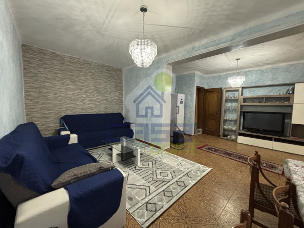 CASA INDIPENDENTE IN PICCOLA CORTE DI SOLE DUE UNITA' CON AREA ESCLUSIVA