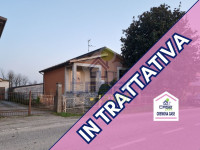 IMPERDIBILE VILLA INDIPENDENTE SU QUATTRO LATI CON AUTORIMESSA E DOPPIA CANTINA!!!