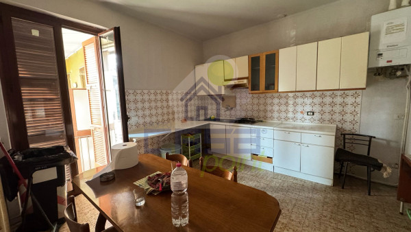 APPARTAMENTO+BAR!